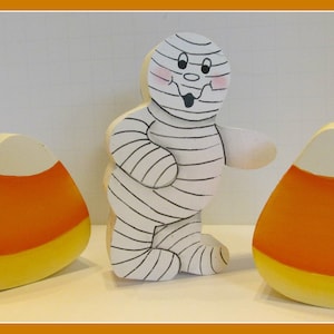 Mummy Mini Halloween Grouping