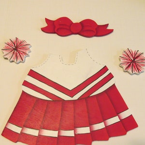 Willkommens Bär als Cheerleader Outfit