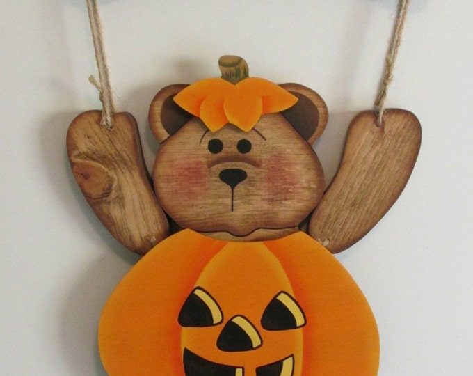 Welcome Bear, pumpkin suit, door hanger
