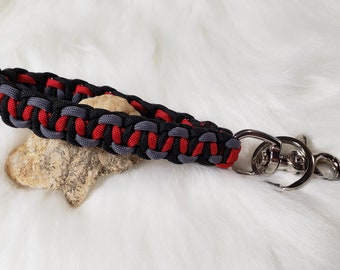 Paracord Key Wristlet, Wrist Keychain, Wrist Lanyard, Large Durable Clasp, Red Keychain, Custom Wristlet, Paracord Keychain,