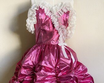 Loralie Original - Etsy