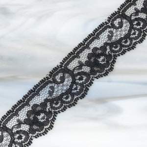 Vintage Flower Patten Black Lace Edge Trim 1 Yard 50605004