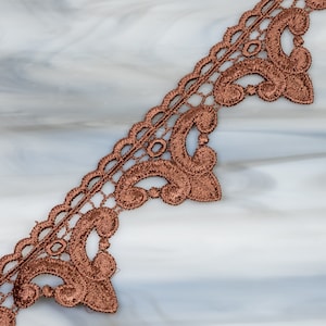 Vintage Brown Filigree Fringe Trim 1 Yard 50605011
