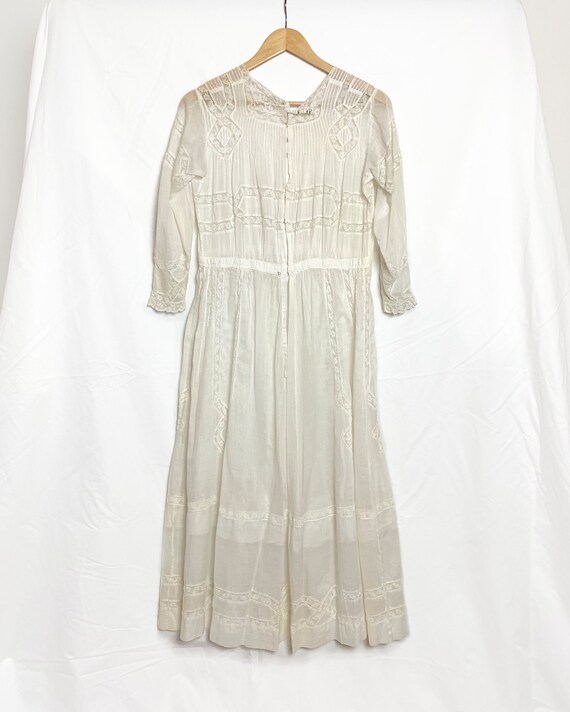 Antique 1900s Edwardian Tea Gown | 1910s White La… - image 2