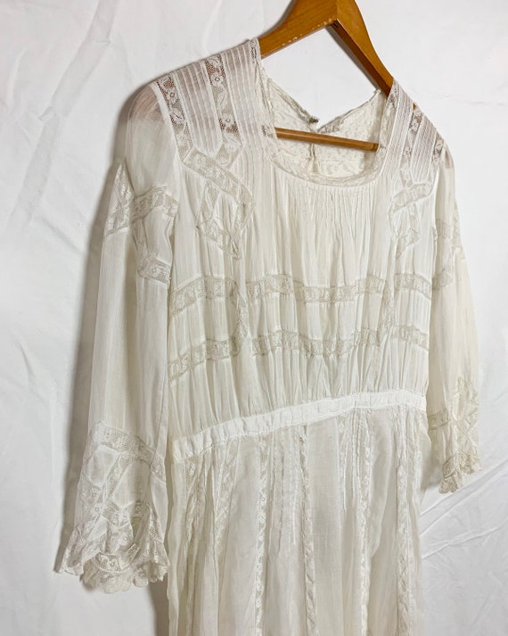 Antique 1900s Edwardian Tea Gown | 1910s White La… - image 3
