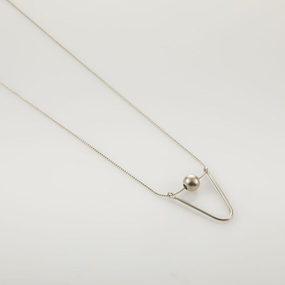 Silver U Shaped Pendant Necklace with Bead Etsy