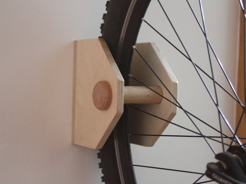 Houten Fietsrekmuur