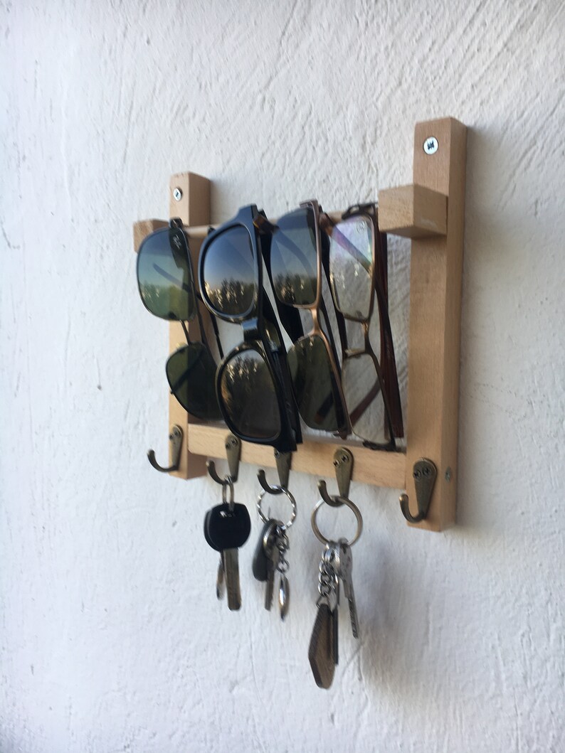Sunglasses Holder and Key Rack ,wall Eyeglass Display Wall Mount