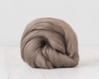 Merino wool top, Extra Fine, 19 micron, Ash