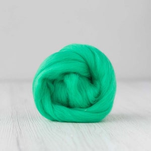 Merino wool roving, Extra Fine, 19 micron, Millet