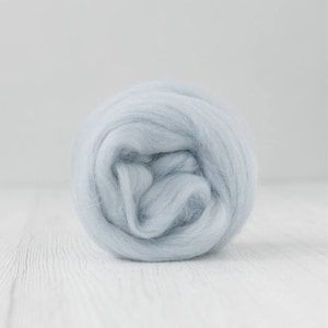 Merino wool roving, Extra Fine, 19 micron, Tulle