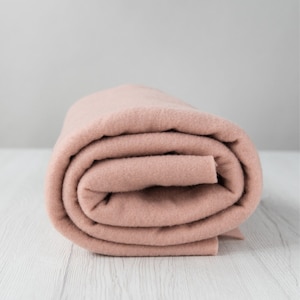 Prefelt, Merino wool, Extra fine, 19 microns, Shell, 150 cm x 50 cm (59 x 19.5 inches)