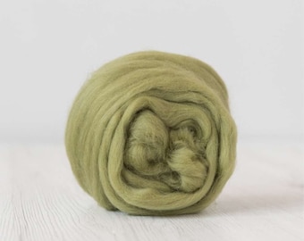Merino wool roving, Extra Fine, 19 micron, Asparagus