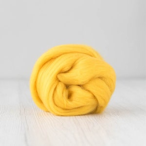 Merino wool roving, Extra Fine, 19 micron, Yolk