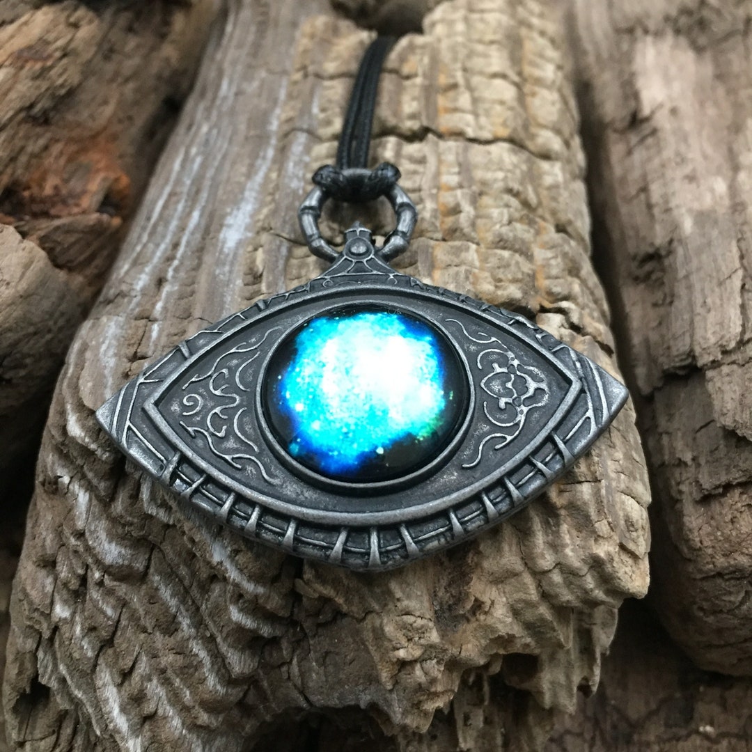 Cosmic Eye Watcher Necklace Pendant Bloodborne Inspired Etsy