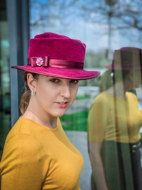 Elegant Burgundy Hat Burgundy Felt Wild Brim Hat With Feather | Black Wide Brim  main image 2