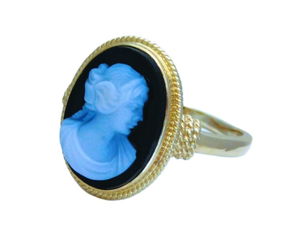14k Gold Hand Carved Cameo Black Onyx Ring - image 7