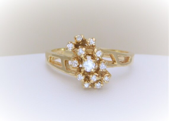 Mid Century Natural Diamond Cluster Ring - image 9