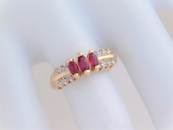 Vintage 14k Gold Ruby and Diamond Multi Stone Ring - image 6