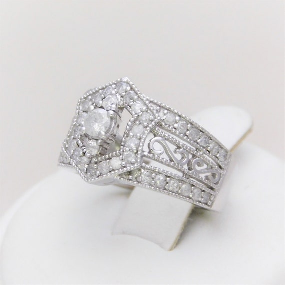 Retro White Gold Diamond Cluster Ring - image 4