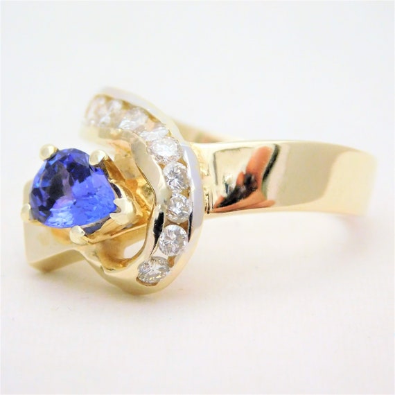 Vintage 2.05 Carat Pear-Cut Tanzanite and Diamond… - image 10