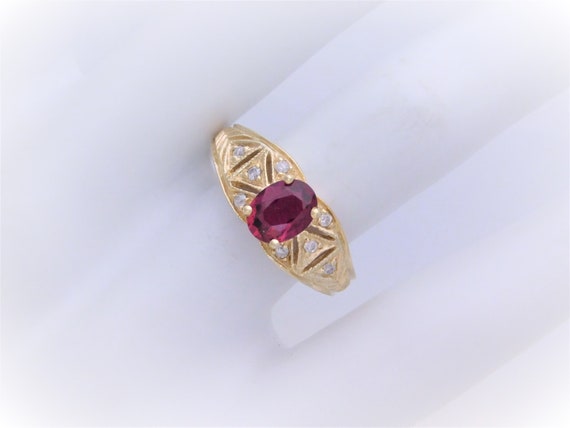 Vintage Natural Rhodolite Garnet and Diamond Ring - image 5