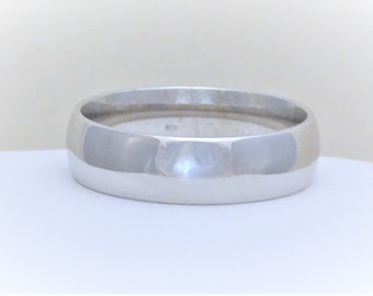 Classic 10k White Gold 6mm Comfort Fit Wedding Band