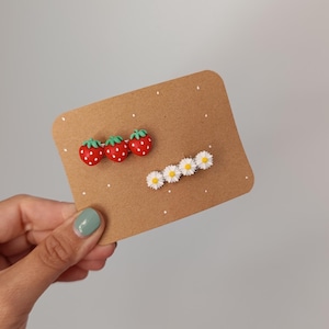 2 Piece Clip Set, Strawberry & Daisy, Handmade Fruit, Flower Hair Clips