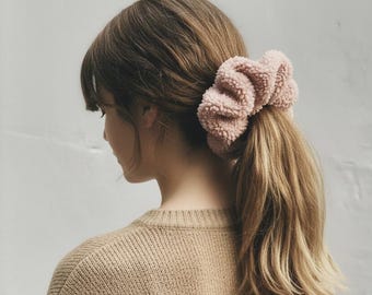 XXL teddy scrunchie in caramel, blush pink and dark brown