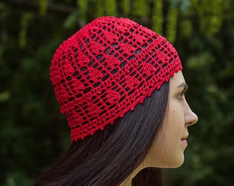 Queen of Hearts Crochet Beanie Pattern: Lightweight One-Skein Hat PDF (Graph + Written)