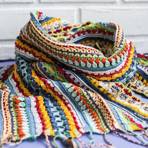 Scarf Crochet Pattern, Fingering 4 Ply Wrap Pattern Blossom, Written Instructions & Video Tutorial, Scrap Yarn DIY Project for Crafters PDF