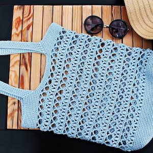 Quick Crochet Project – Trendy Beach Tote Bag Pattern "Waves" PDF