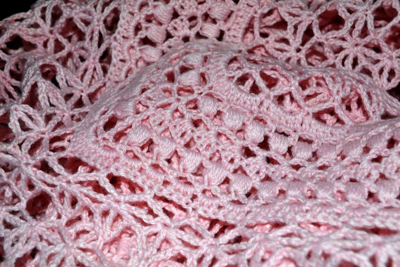 Crochet PATTERN Hello Fall Shawl Crochet Shawl Pattern, Crochet Wrap  Pattern, Women's Triangle Shawl Scarf Pattern PDF Download 