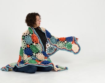 Large crochet shawl - Triangulare handmade shawl - Frozen Flower shawl ItWasYarn - Colorful warm winter shawl made of motifs - Cotton wool