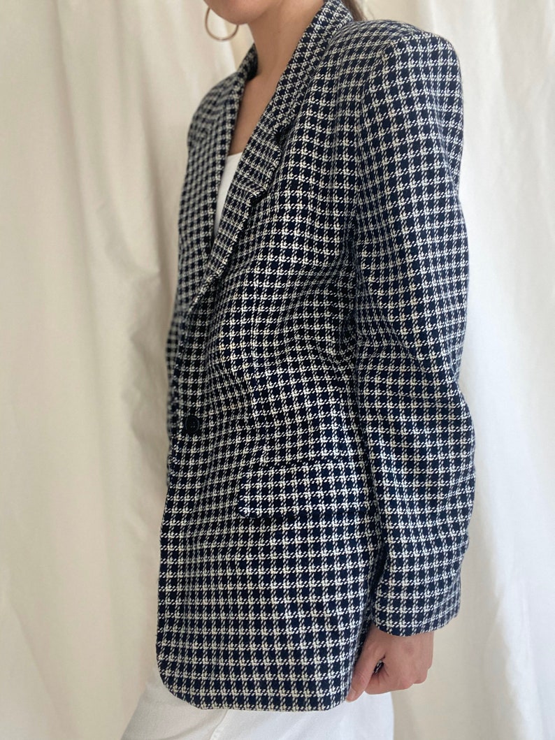 Vintage 90s checkered navy blue and white blazer size 14