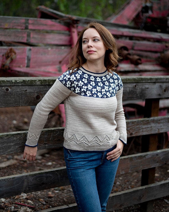 INSTANT DOWNLOAD PDF Knitting Pattern for Women's Colorwork