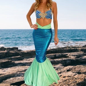 Mermaid Costume Backless Bra Top - Handmade - Size 36C - Teal Sequins and  Pearls
