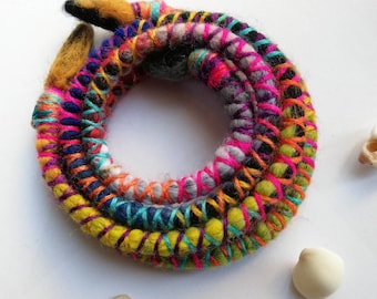 Dreadlock Woolly Tie - FUNKY • Dreadlock Tie Dread Tie Bendable Tie Spiral Locks Dreadlock Accessories Hair Wrap Hair Tie Gift Colourful