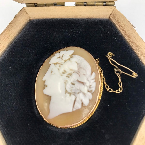 Victorian Cameo 9k Gold Brooch in personalized box , Victorian Shell Cameo 9k Gold Frame, Victorian Gold Brooch Pendant Cameo