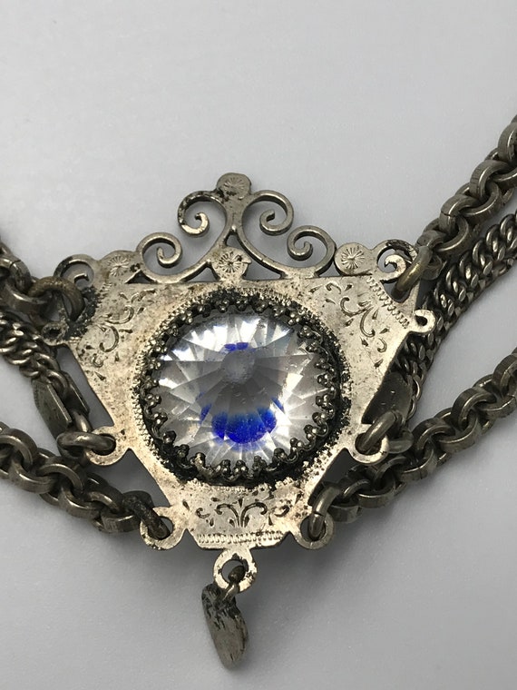 Collar Francés Antiguo de metal y vidrio facetado… - image 3