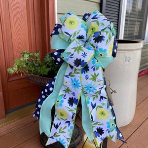 Turquoise aqua navy blue fun spring summer polka dot floral fun multi ribbon everyday lantern basket lamppost wreath tree bow
