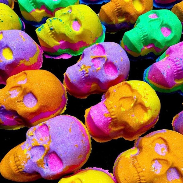 Wholesale Jumbo rainbow skull bath bomb