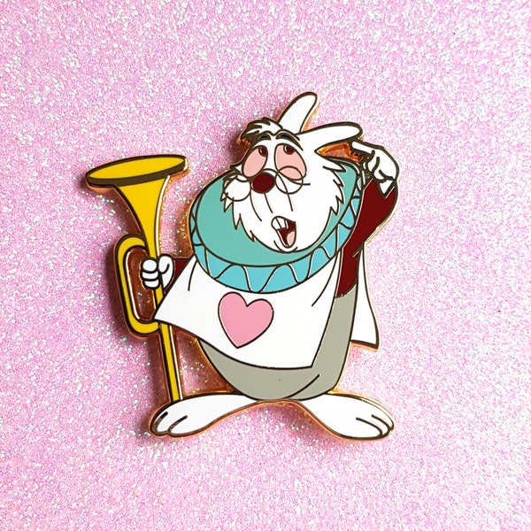 fantasy pins "alice au pays des merveilles"