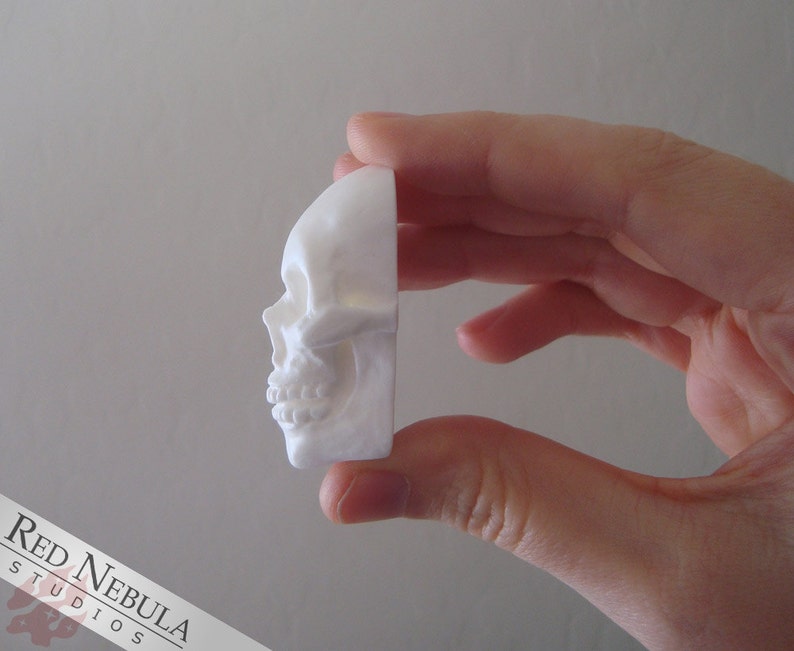 Blank Small Skull Cabochon, Flat Back Mini Skull Sculpture, Blank Resin Skull, Miniature Skeleton Head, Unpainted Skull Embellishment immagine 4