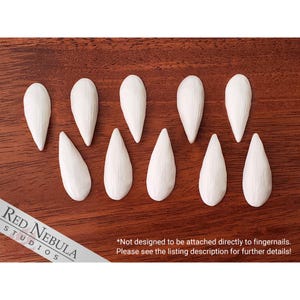 Pointed, Curved 1.5 Inch Claws in White or Black