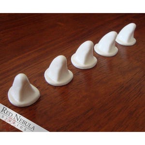 Small 3/4&quot; Canine Claws in White or Black, Resin Costume or Fursuit Claws for Fox, Wolf, Jackal, Raccoon, Coyote, or other Canids or Animals