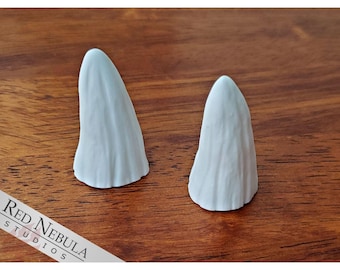 1.5" Small Pointed Horns (Pair), White Resin Cast, Small Horns with Vertical Ridged Texture, Goat Horns, Faun Horns
