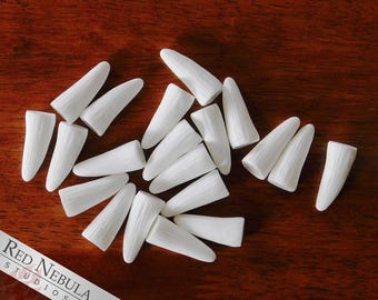 Set of 1.25" Ridged Teeth, White or Black Resin Fangs, Ridged Animal Fangs, Pointed Creature Fangs, Costume Accessories, Monster Fangs