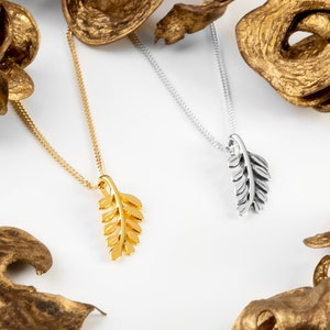 Collier fougère en argent sterling : pendentif feuille minimaliste en plaqué or 24 carats