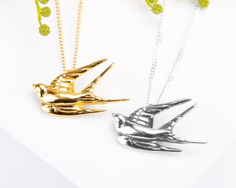 Collier Hirondelle en Argent Sterling : Pendentif Oiseau Délicat, Plaqué Or 24 Carats